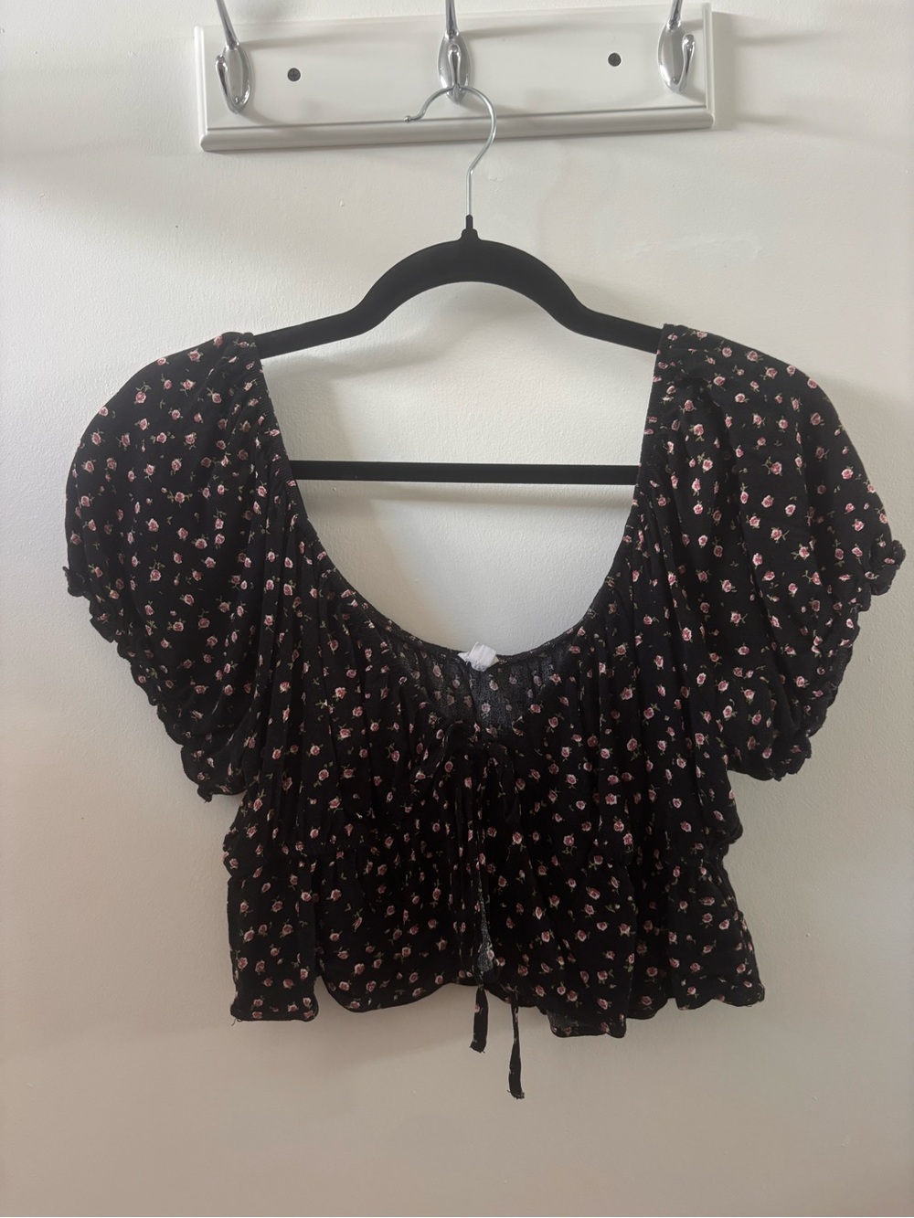 Mossimo Supply Co. Black Crop Top with Pink Floral Print